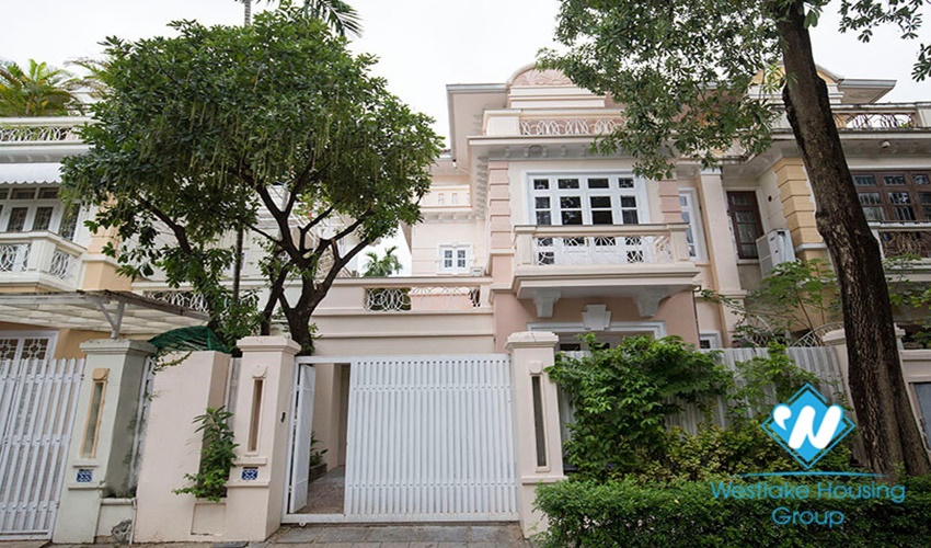 Beautiful unfurnished Ciputra Villa with for rent